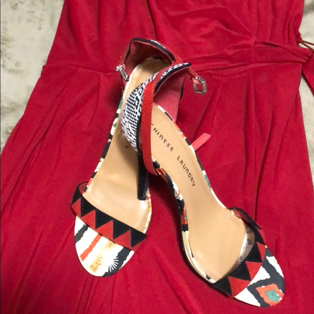 Chinese Laundry Red and Black Heels Elegant Design